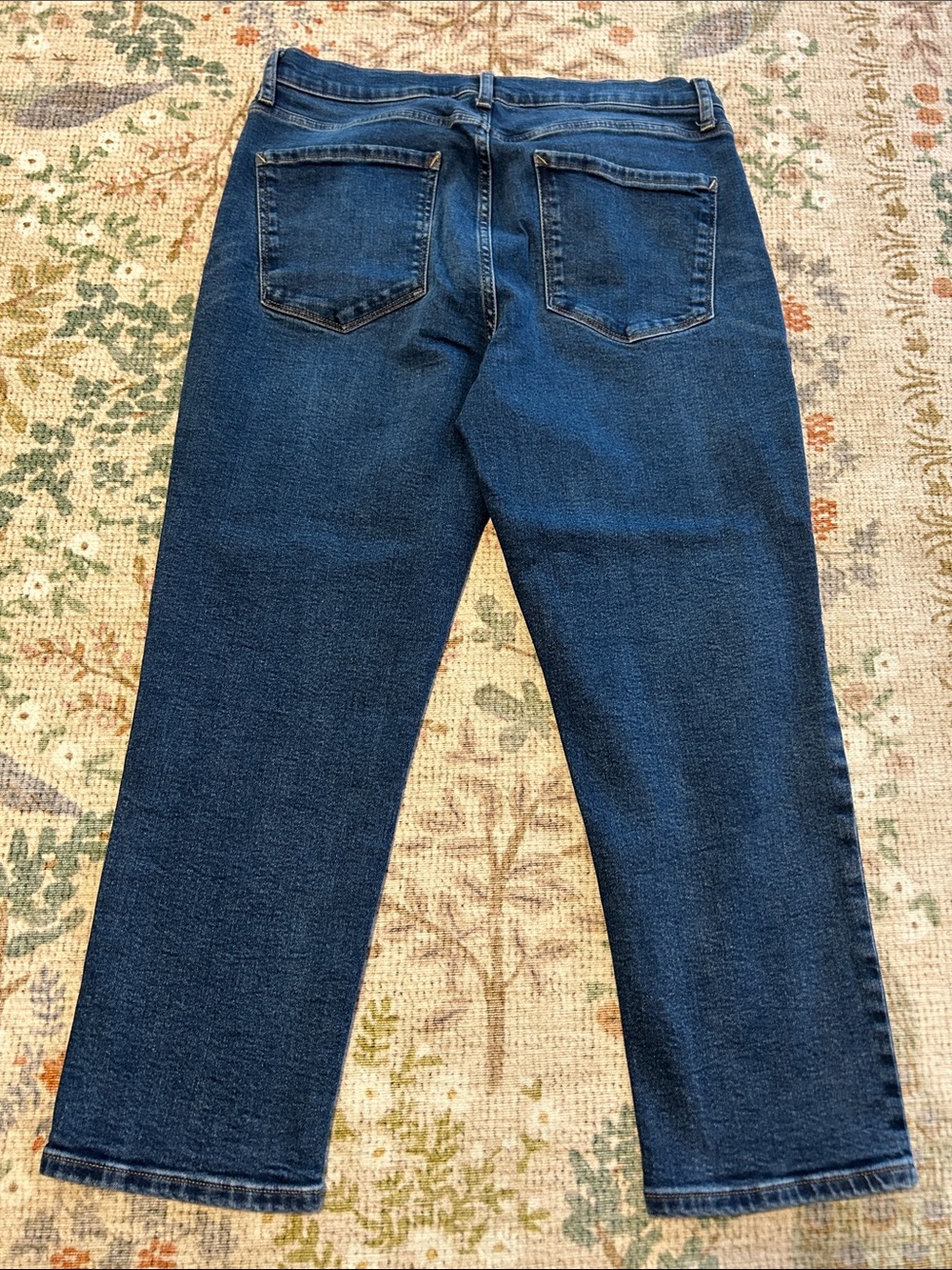a.n.a Women’s Jeans - Classic Straight Fit - Picture 4 of 4